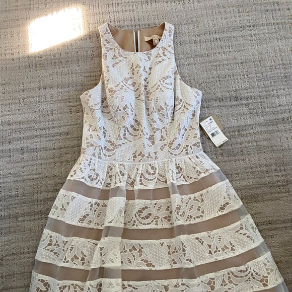 Aidan Mattox Ivory Nude Lace Fit & Flare Cocktail - Picture 3 of 4